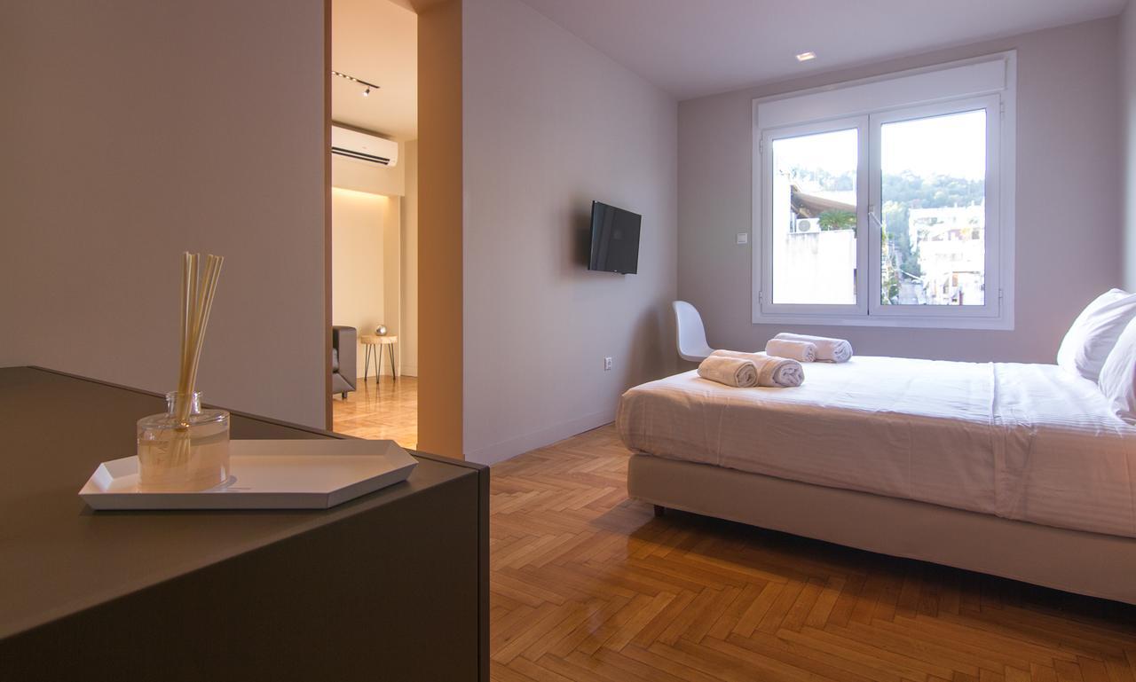 Aba Junior Apartment Veikou Street Athens Exterior photo